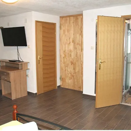 Vacation Ania Holiday home Prvic Luka